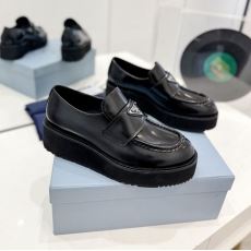 Prada Business Shoes